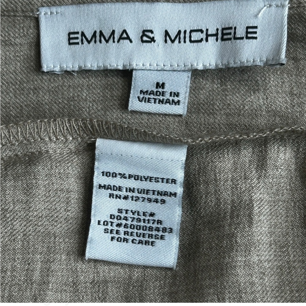 EMMA & MICHELE Taupe Sleeveless Romper M, W/Button Up Pockets Tie Waist - Picture 4 of 8